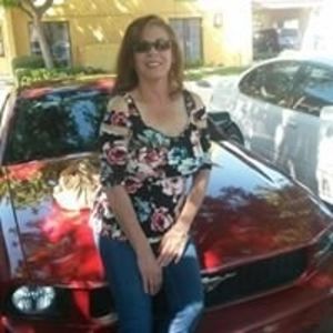 Meet your Posher, Neida